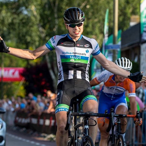 KCC Custom Teamkleding is sponsor van Sensa Kanjers voor Kanjers wielerteam
